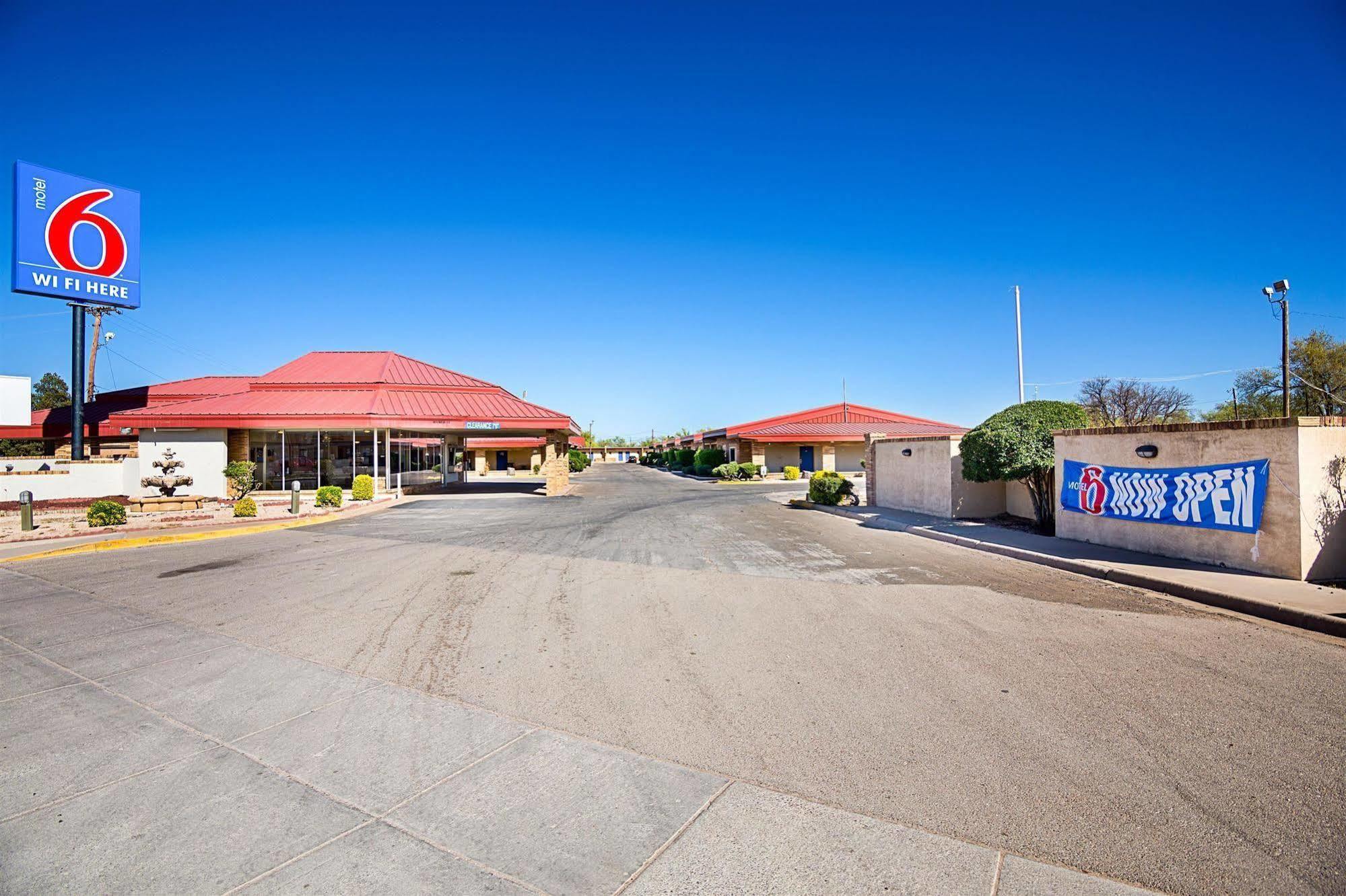 Motel 6 Hobbs Exterior photo